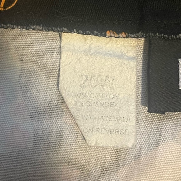 Briggs New York Black Vintage Shopping Theme Heels Purses Cropped Capri Pants - Picture 5 of 9